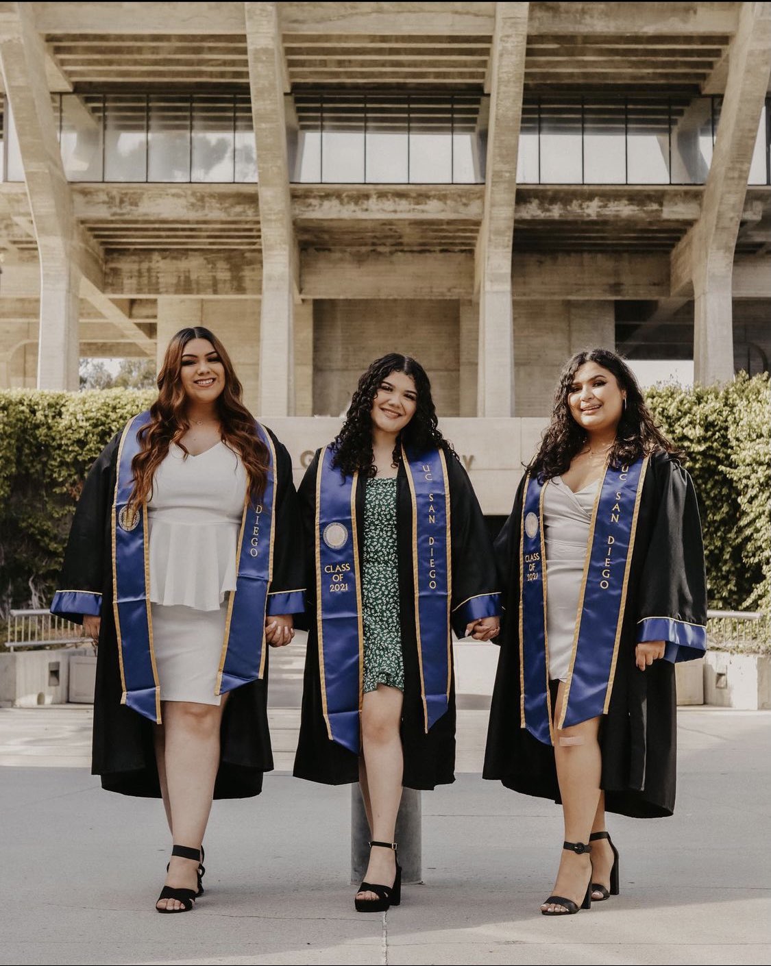 UC San Diego Alumni on Twitter: "Friends that graduate together, stay