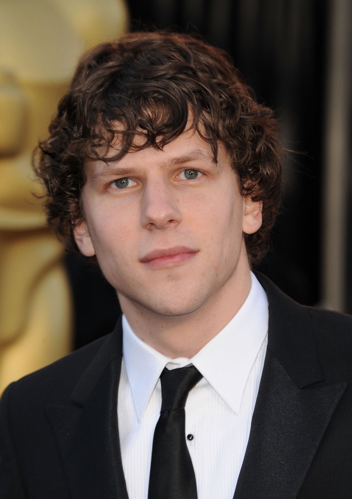 Omg i\m late but happy birthday Michael Cera ! 