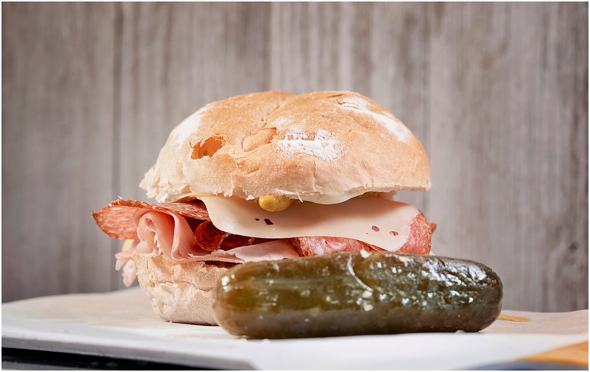 DeliPolski's tweet photo. No time for lunch?  No prob!!  Stop by Polski Deli
555 Mapleview dr. W
.
.
.

#barrie #barrieontario #barriebusiness #simcoecounty #deli #polishdeli #barriesmallbusiness #shoplocal #yummy #tastegoodfeelgood #sandwich https://t.co/evejowRMY6