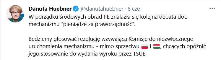 pandarza's tweet photo. Nasi sąsiedzi (Niemcy i Rosja) nie są zadowoleni, że Polska się rozwija. Chcą nas od siebie uzależnić, a zdrajcy z opozycji tylko im w tym pomagają. Jeśli oni nie szanują własnej ojczyzny, to nie można tego wymagać od innych krajów.
Wczoraj jedna taka🤮 napisała👇 #mineła8 https://t.co/ZtPXqX00rz