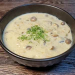 ダイエット中でも安心して食べられそう!「オートミール」を使ったお粥レシピ!