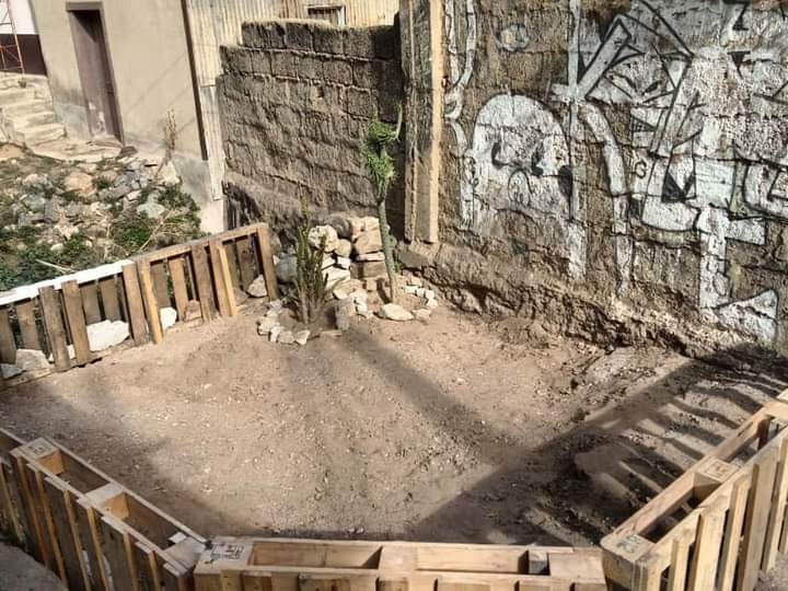 CerroPolanco's tweet photo. Que tiene esta Brigada q no se amilana y que  semana tras semana, forja el sueño d un Cerrito Verde
Este fin de semana d la mano d la infancia y juventud d Polanco, instalamos una nueva jardinera en Luqueto con Valderrama🍀
Agradecemos profundamente a l@s vecin@s x este trabajo https://t.co/vqb0Chn2uK