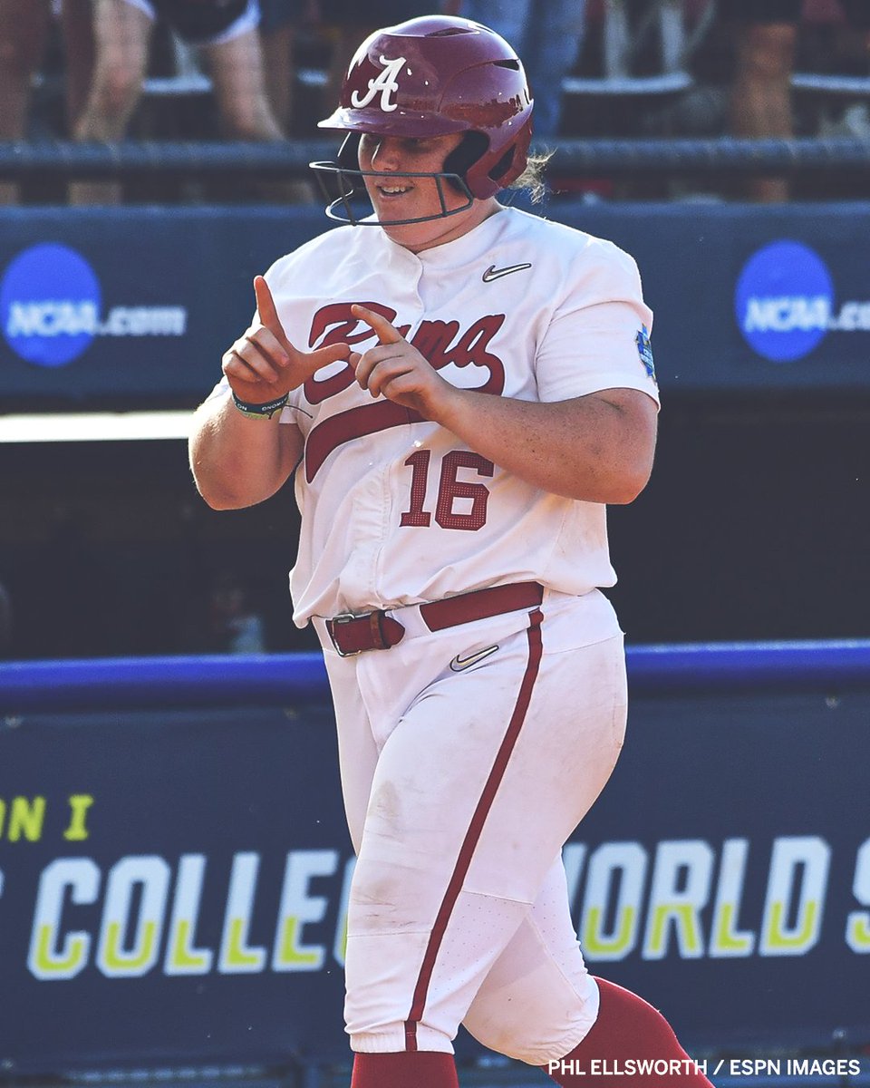 SECNetwork's tweet photo. 🔺 Alabama career HR record
🔺 Alabama career walks record
🔺 2021 SEC Player of the Year
🔺 Alabama single-season HR record

One of the greatest hitters in @AlabamaSB history. What a career for Bailey Hemphill 👏 https://t.co/yeB9RUNWaX