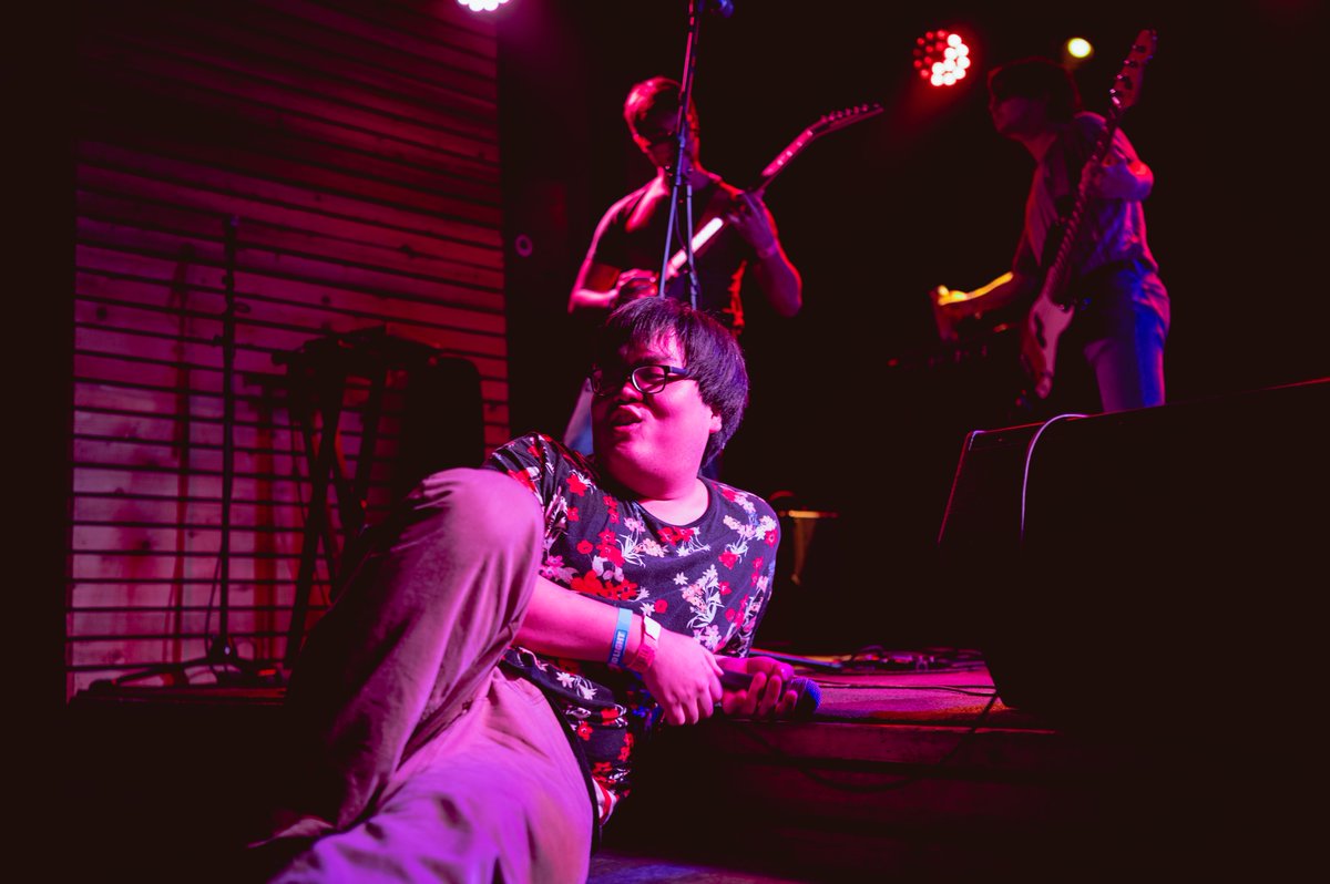 SomethingElseTX's tweet image. Thanks to everyone who came to our SOLD OUT show at @WhiteOakMH Friday nite! And major thanks to @eastofeado and dres_ for putting on a great show

#localmusic #livemusic #SOLDOUTCROWDYALL

PC: humanwiththecamera (IG)