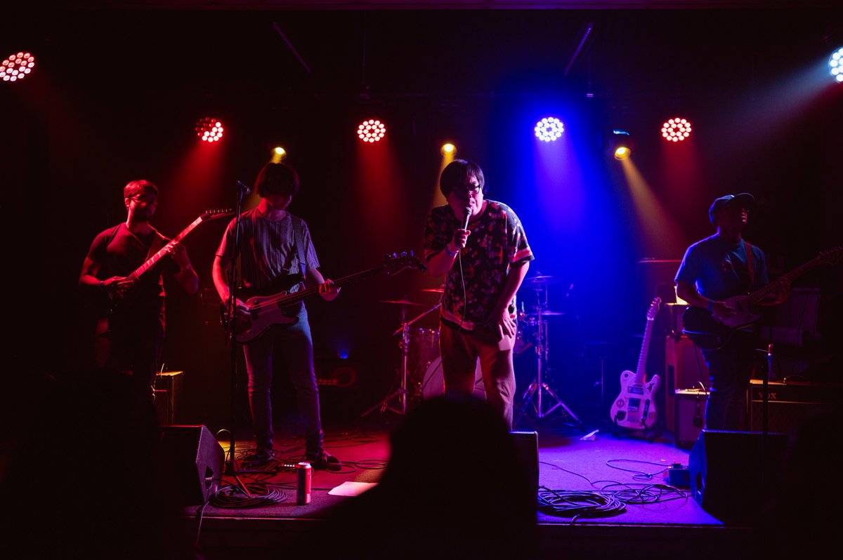 SomethingElseTX's tweet image. Thanks to everyone who came to our SOLD OUT show at @WhiteOakMH Friday nite! And major thanks to @eastofeado and dres_ for putting on a great show

#localmusic #livemusic #SOLDOUTCROWDYALL

PC: humanwiththecamera (IG)