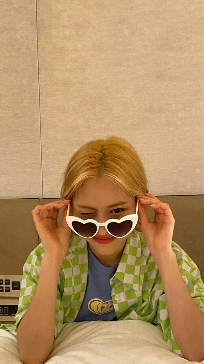 itzscreenlocks's tweet photo. #RYUJIN IG update: ryujin lockscreen expanded ver. ππΌ
#ITZY @ITZYofficial #ITZYLOCKSCREEN https://t.co/EsiXOvzFrS