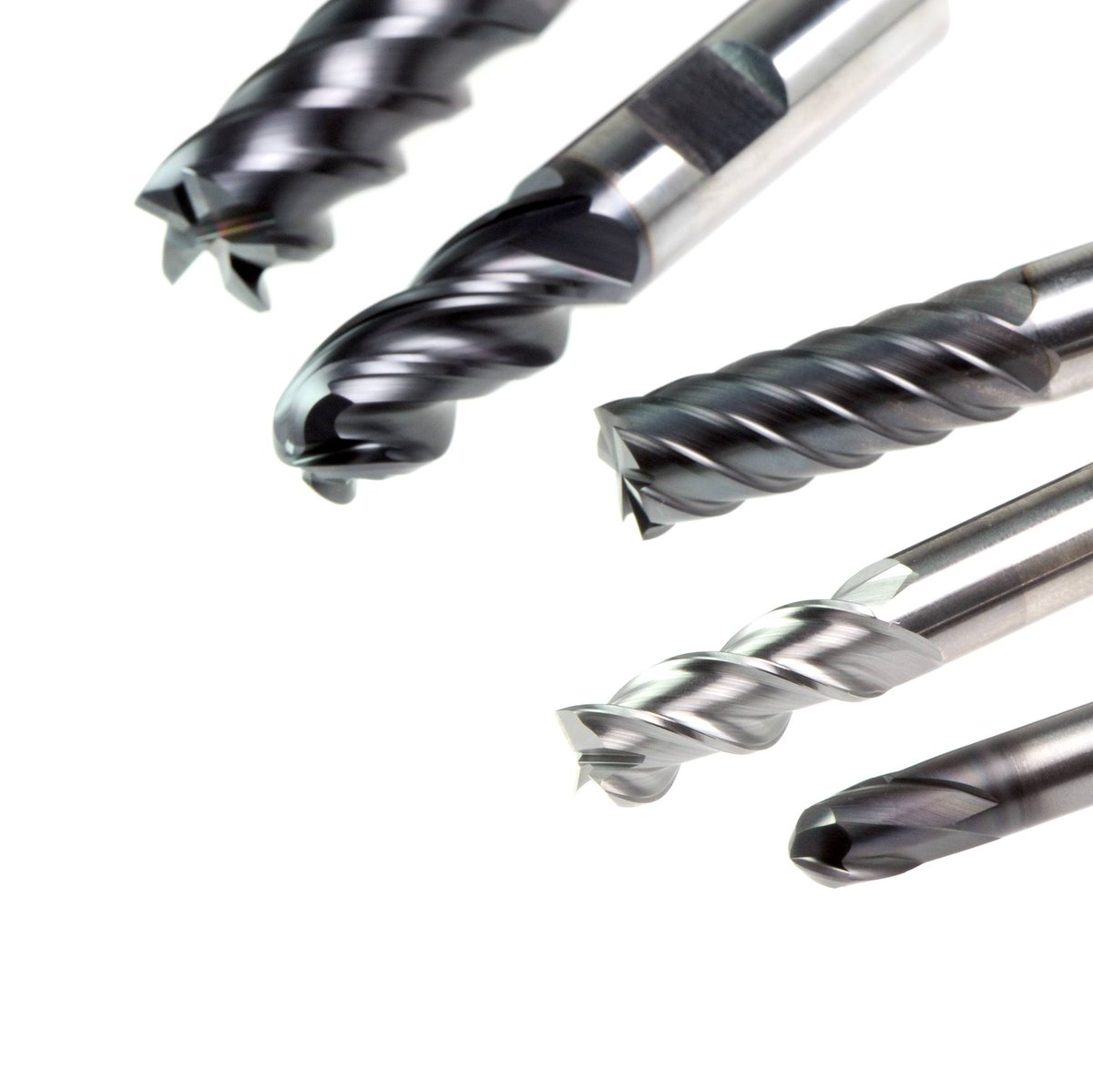 OsgRoyco's tweet photo. ¿Trabaja con materiales endurecidos y no sabe por dónde empezar? Utilice los cortadores AE-VM para> 35 HRC, EXOCARB® WXL hasta 45 HRC, y tome la línea EXOCARB® WXS o AE-H para tratar con 55+ HRC. https://t.co/9Qlq6EUHNQ