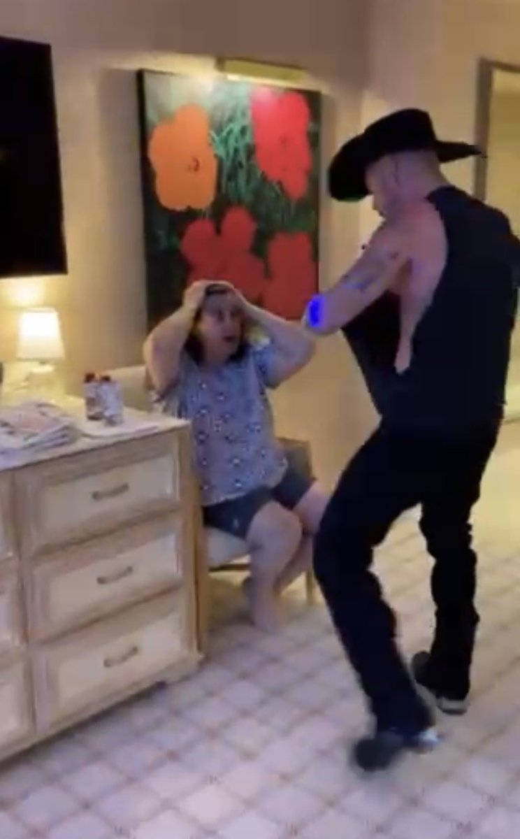 ryeallboysmom's tweet photo. @TheEllenShow  Long story short, my husband surprised me and sends myself and 3 friends to Vegas for my birthday, LAST NIGHT HE HAS THIS GUY SENT TO THE ROOM! I DIED !🤣🤣  He was hiding in the bathroom and ran up behind me. I was so startled I screamed “ We are getting robbed!” https://t.co/wEtlhFGk1z