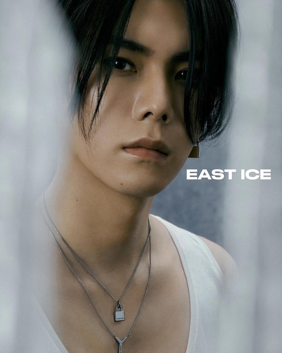 spring22723759's tweet photo. EAST ICE 미안한데..  쥬얼리가 눈에 안
들어옴🤣🤣
유가 넘 예뻐서 😍😍😍
#양우등 #양위텅 #楊宇騰 #楊宇騰Yu #Yu #YangYuTeng  #Follow #영원한1위 #永遠的第一名 #WeBestLove #WBL #대만가수 #대만배우 #존잘 #존예 #존귀 #y01_u03 https://t.co/1Cw6tbz2hJ