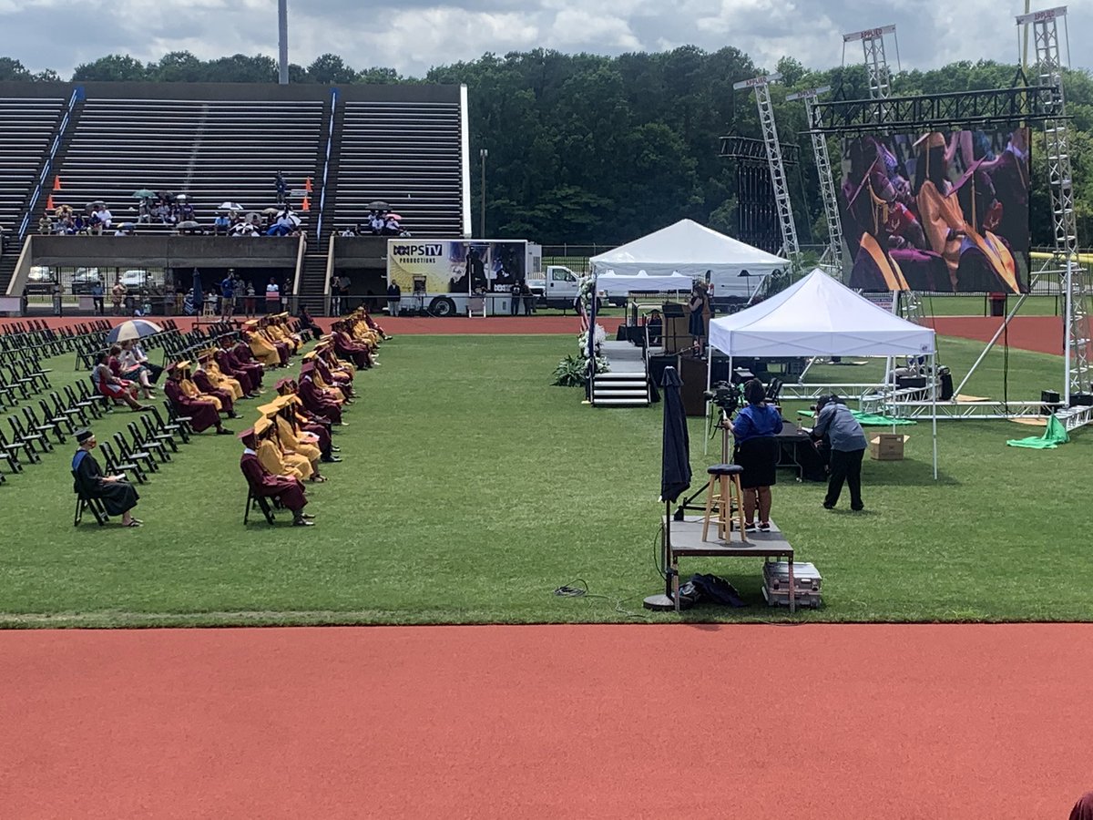 Student Rep. to the NNPS School Board tweet media