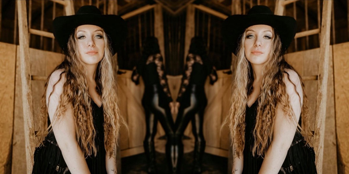 KedrickBurton's tweet photo. Miss #BaileyJames (@BaileyJamesGang). πππΊπΈ #MirrorMirror #MirrorMonday #CountryMusic #Cowgirl https://t.co/VeB5SwAFPz