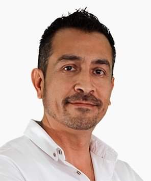 minerva_delgado's tweet photo. #Entérate 🔴 Arturo Pérez Flores será el próximo diputado local del distrito 11 con cabecera en #Jojutla 

Al cierre del Programa de Resultados Electorales Preliminares (PREP) el candidato de #Morena registraba siete mil 772 votos. #Morelos https://t.co/2jEeQQRboO