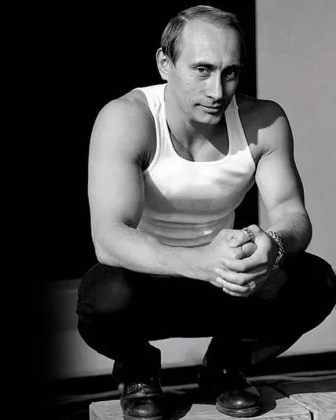 ArcherMonarch's tweet photo. 7 Power Lessons from the Life of VLADIMIR PUTIN

The most powerful man in the world.

//THREAD// https://t.co/zXNmWVxhza