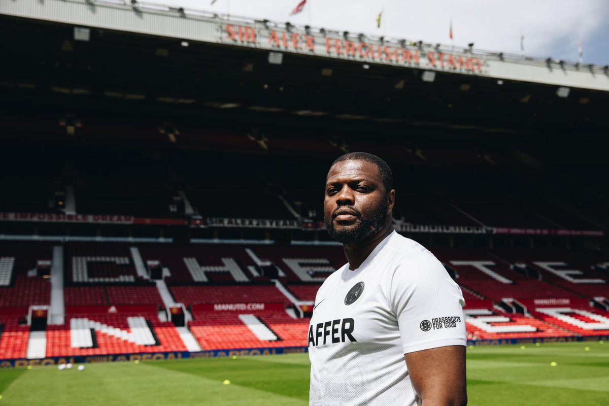 Grassroots4good's tweet photo. ๐ hello @HackneyWickFC @RobertKasanga @Grassroots4good ๐ค @ManUtd @gaffer๐ฑโฝ๏ธ๐ขโช
#grassrootsfootballrevolution #football #grassrootsforgood #thewickers #socialimpact https://t.co/JZfQ7PdmVU