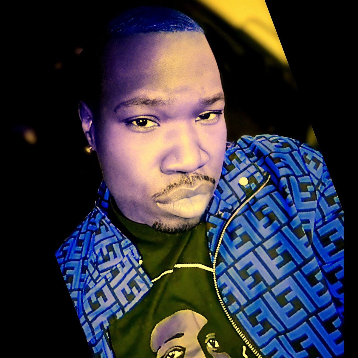 BrandonMartise's tweet photo. #NewProfilePic https://t.co/NAmJfqrZVb