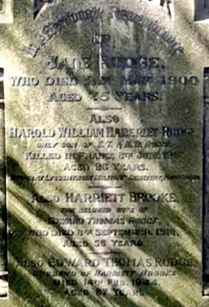 InscriptionsWw1's tweet photo. #RememberedHere
Harold William Haberley Rudge
Killed in #France 8 June 1917
Aged 26
#WittonCemetery #Birmingham
#WW1 #LestWeForget
Online records via https://t.co/wvMgXHXICS https://t.co/m40wQ9I2jY