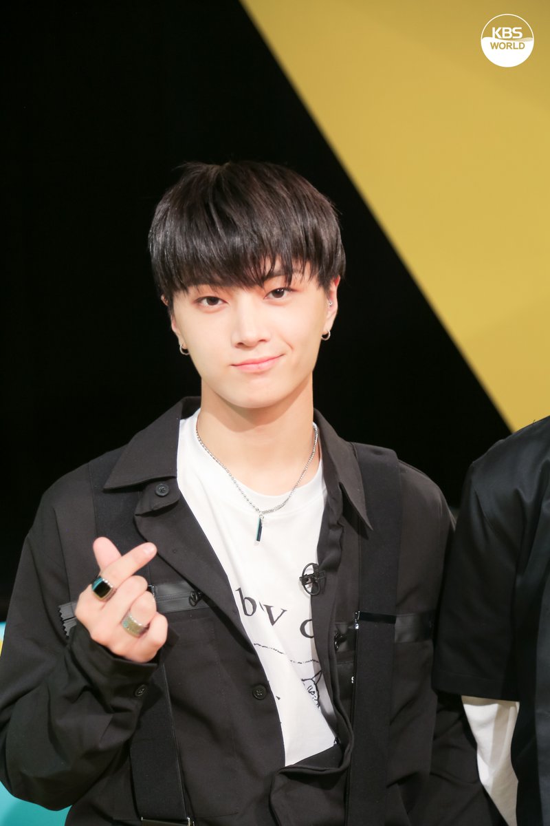 KBSWorldTV's tweet photo. [KBS WORLD Indonesian] #ENHYPEN | Behind Photos🌟
More photos on KBS WORLD Facebook 
▶https://t.co/XCV26DXWX6

#Heeseung #Jay #Jake #Sunghoon #Sunoo #Jungwon #Niki #Drunk_Dazed #DrunkDazed #FEVER  @ENHYPEN @ENHYPEN_members https://t.co/PP4zRittr1
