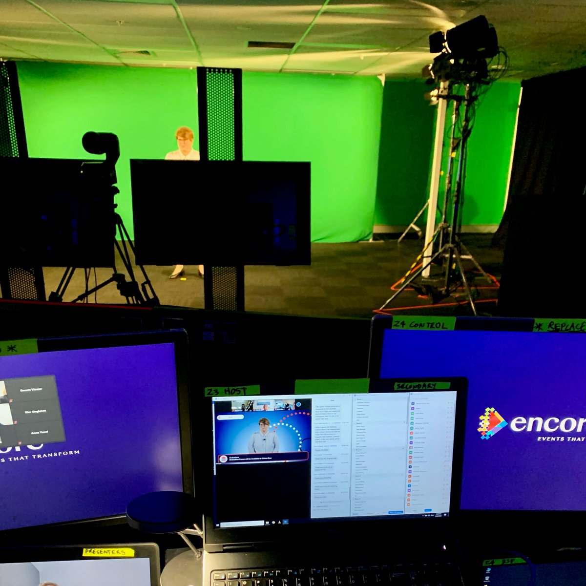 That's day 1 done! Thanks to everyone for an inspiring first day of our online Middle Leader Induction, covering inclusion for students with disability, Aboriginal education, relational trust and moral purpose. See you all again tomorrow for day 2! #NSWDoEMLI