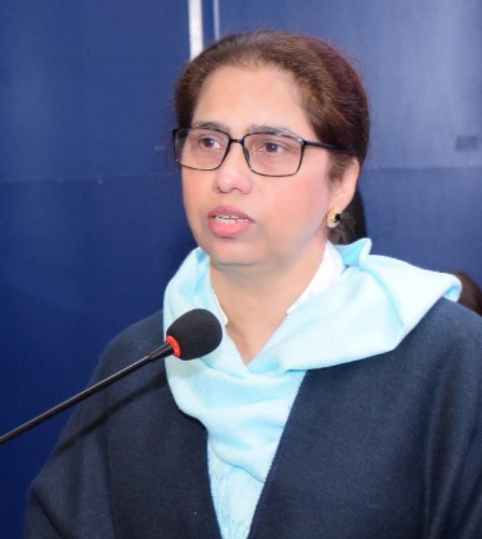 LCWU VC Dr Bushra becomes a member of IIUI’s BoG
countrytoday.com.pk/lcwu-vc-dr-bus…