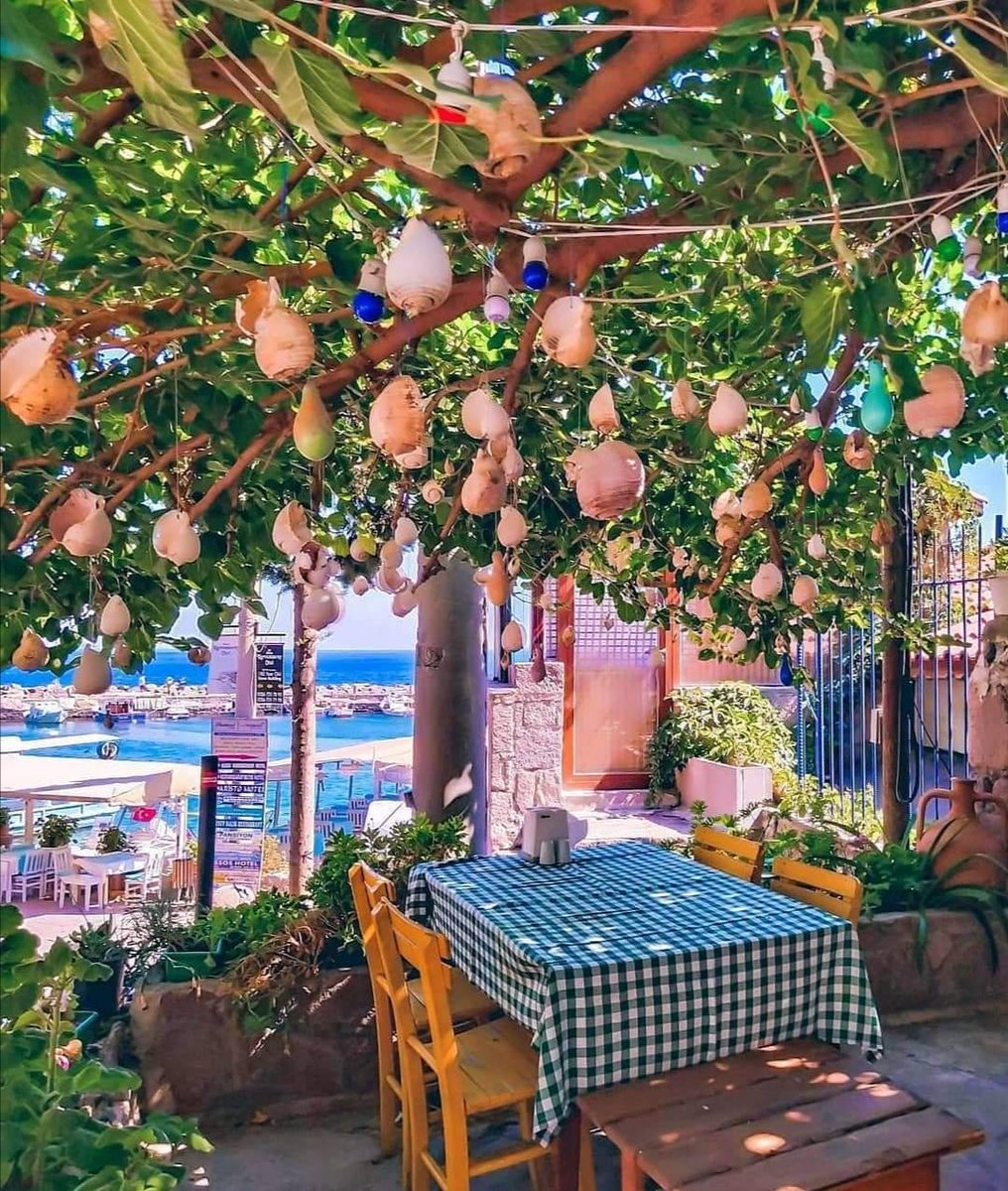 Selamun Aleyküm.

Gününüz aydın işleriniz hayırlı kazancınız bereketli olsun inşallah.