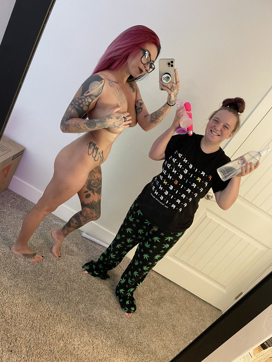 Lydia Grace on X: Sending out the video of @trippyassistant f!sting me….  Join the OF soon. Putting up a discount rn t.cotEIVPb3WjQ  X