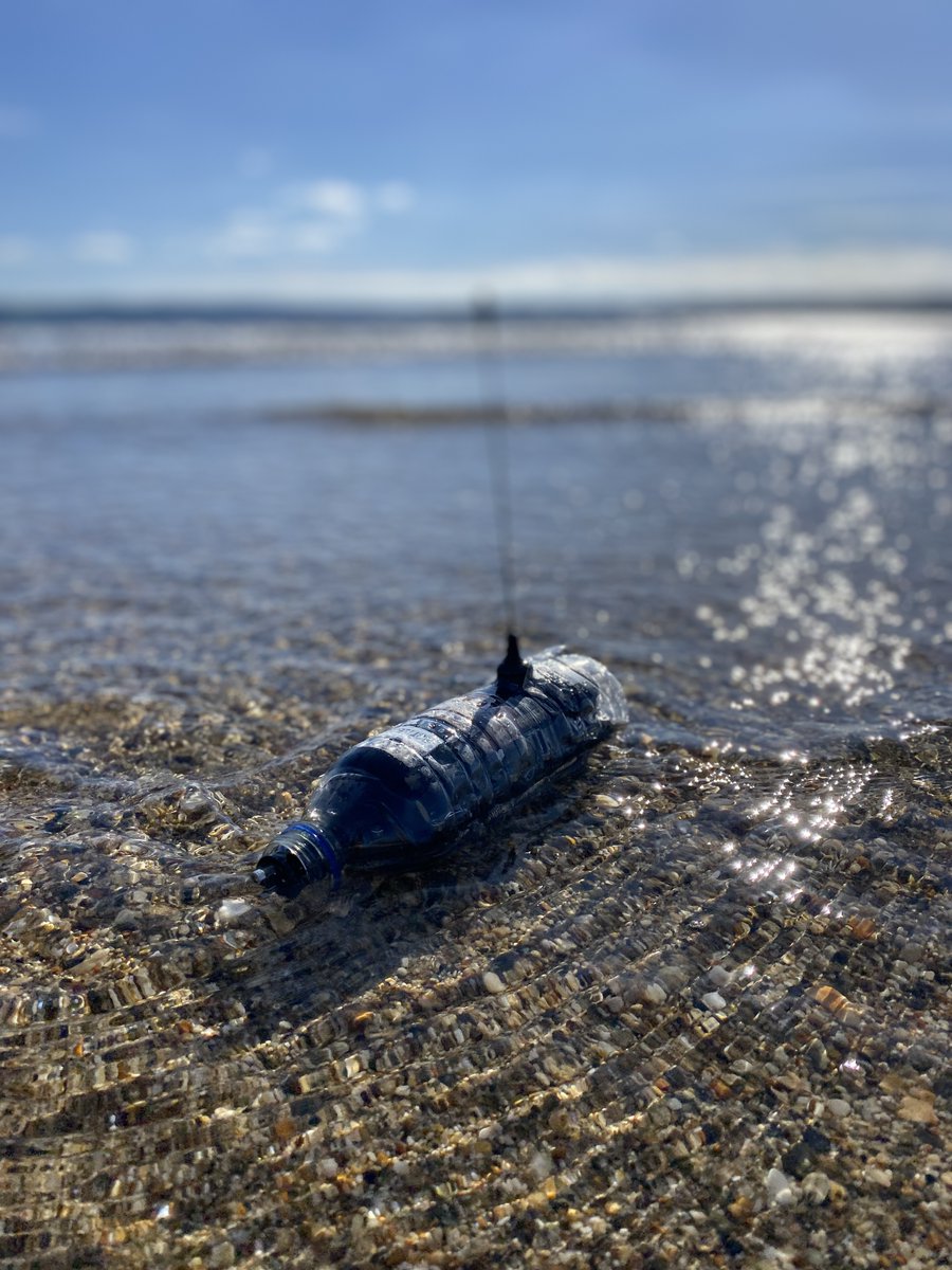 We’re celebrating #WorldOceanDay by launching a new collaborative experiment! 🌊🙌

'Message in a Bottle' will track how plastic bottle pollution moves through the open ocean ahead of the #G7summit. 

Find out more and track the bottles progress at
onelessbottle.org/oceantracking/