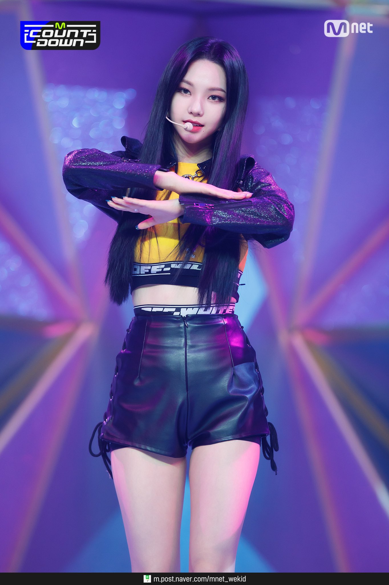 K-pop picks♡ クロミ感強めのカリナさんがつけてるネックレスの