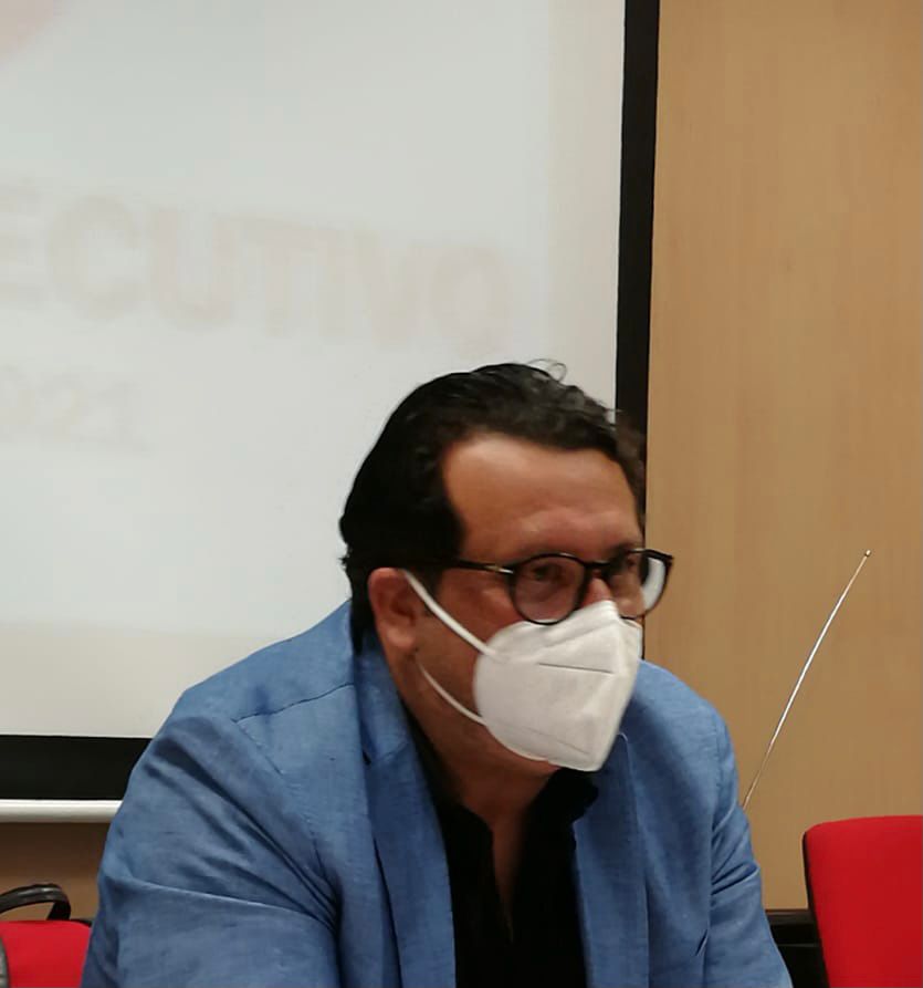 CislPuglia's tweet photo. #8giugno Comitato Esecutivo @CISLFoggia, @CastellucciAnto: “accordo sulla continuità associativa è un progetto di confederalità praticata che coinvolge tutte le categorie della #Cisl dove al centro c’è la tutela e l’assistenza della persona” https://t.co/zPjb6zIyiB