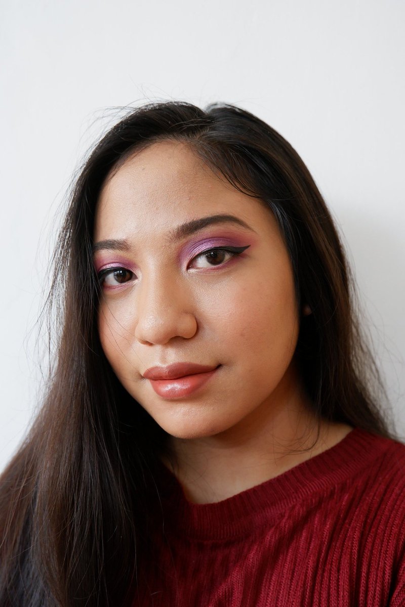 beautywithdummy's tweet photo. Haloo, aku mau kasih reviewku tipis tipis soal gimana performa si @dearmebeauty x Yupi Baby Bears Eyeshadow Palette!
#LocalsBetterTogether #NostalgiaBarengYupi #DearMeBeauty https://t.co/YGyiSF018w