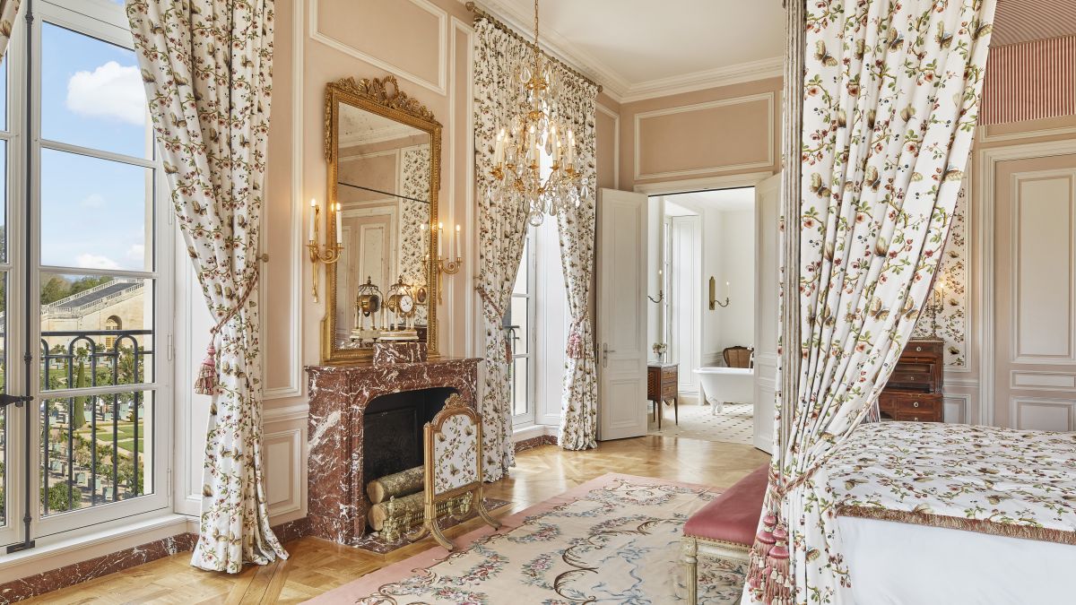 homesandgardens's tweet image. 5 interior tips to steal from The Palace of Versailles – the most beautiful Château in France trib.al/s2fCpvu