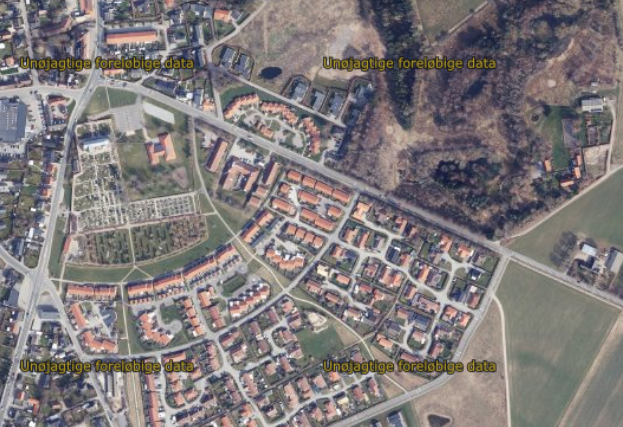 dataforsyningen's tweet photo. Midlertidige ortofoto (https://t.co/2FpsEP5dW5): WMS/orto_foraar_temp er opdateret med landsdækkende 2021 forårs ortofoto. Det er foreløbige data i temp-tjenesten. Når data er endeligt godkendte, vil ortofoto blive distribueret fra Datafordeler webtjenester. https://t.co/hbn6ltxgFD