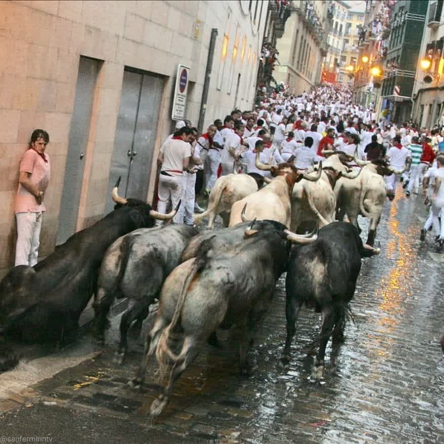 EncierrosP's tweet image. Volveremos