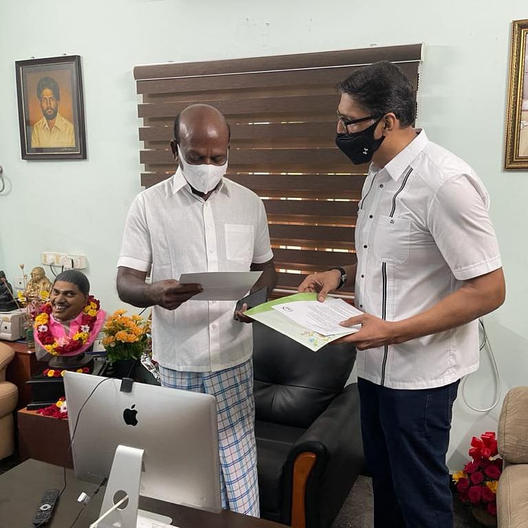 LimraTabasum's tweet photo. #HealthMinister #HealthMinistry 
#TamilNaduPeople #NewsUpdate 
Mr. #Subramanian  
#fmge2021 #fmge_mci_exam 
#exampostponed
#foreignmedicalgradutedexam
#foreignstudies #foreignmedical 
#doctorslife  #futuredoctor's
#doctorofmedicine  #doctors 
#supportdoctors #tamailnadudoctors https://t.co/NN2P4VB7VY