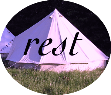 DreamFieldLab's tweet photo. 'we never see ourselves in images of the British landscape' - authenticity / connection / disruption/ afrofuturism + #blackjoy last night in our final workshop co-creating our #RestForClimate retreat ...#Jointheseason @JoinTheSeason_ not long to go now til we're resting, dancing https://t.co/ubvJCCoEmV