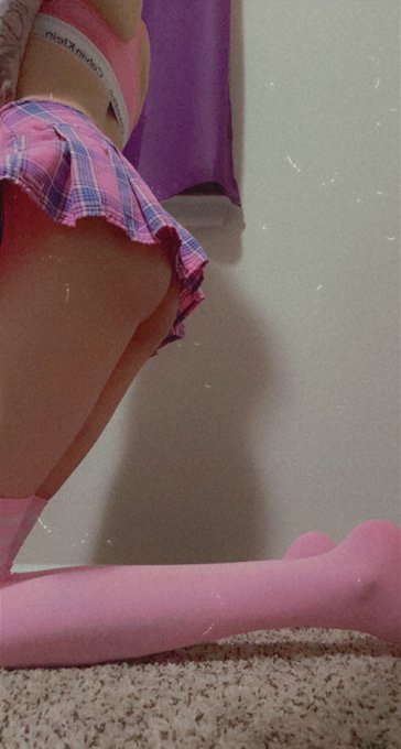 😇 https://t.co/DuSeWN5Tdd https://t.co/HHekVjWH3x