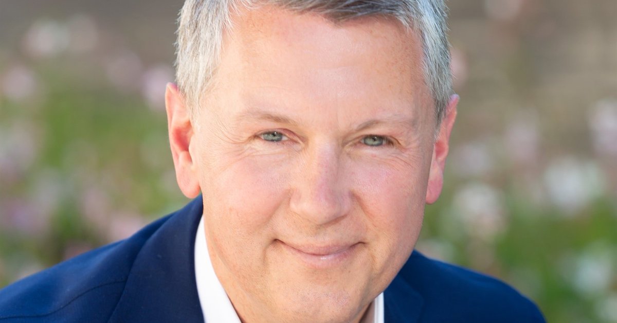 “My view would be to buy and buy well.” Charles Lloyd, Senior Director, The #PrivateOffice at CBRE talks to <a href="/MWAIarchitects/">MWAI</a> exclusively about transforming historic London houses into modern, sustainable homes. Read the full article: cbre.co/34VY8QO