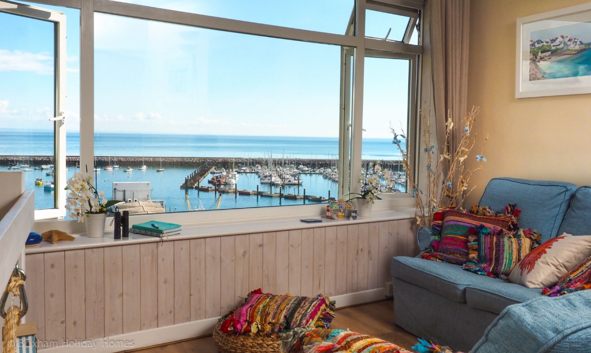 Brixham Holiday Homes | The sea view specialists (@brixhols) on Twitter photo Feeling romantic? Choose one of our gorgeous, perfect-for-two holiday homes and you'll definitely be feeling the love ❤️💖💗  The Mizzen, The Stepaside apartments (Tom's Nest and Poppin) and Seascape are all lovely choices for a romantic getaway.... ow.ly/efkL50F3aqb Feeling romantic? Choose one of our gorgeous, perfect-for-two holiday homes and you'll definitely be feeling the love ❤️💖💗  The Mizzen, The Stepaside apartments (Tom's Nest and Poppin) and Seascape are all lovely choices for a romantic getaway.... ow.ly/efkL50F3aqb