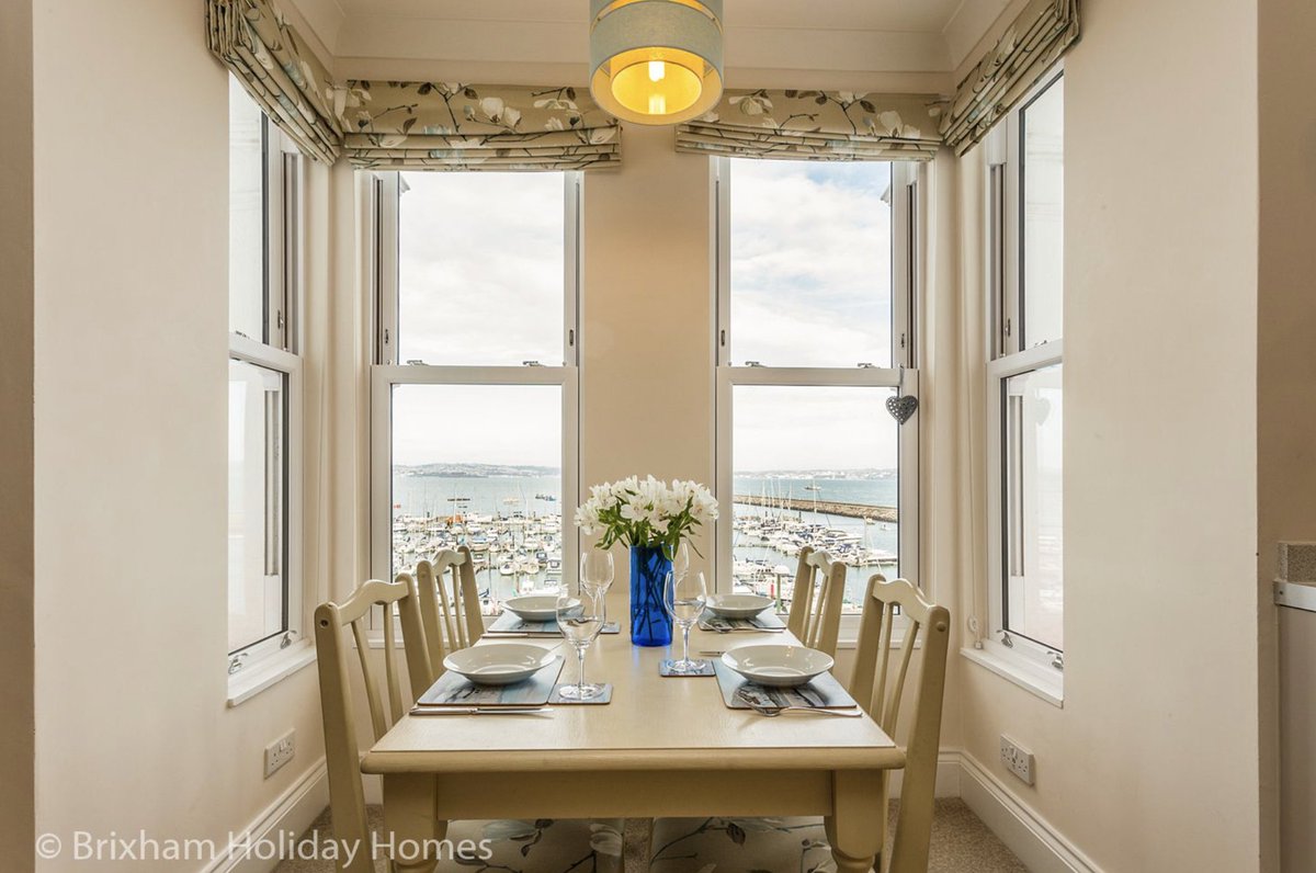 BrixHols's tweet photo. Feeling romantic? Choose one of our gorgeous, perfect-for-two holiday homes and you'll definitely be feeling the love ❤️💖💗  The Mizzen, The Stepaside apartments (Tom's Nest and Poppin) and Seascape are all lovely choices for a romantic getaway.... https://t.co/1Mae9Vf6eQ https://t.co/Q6J1yGhoPb