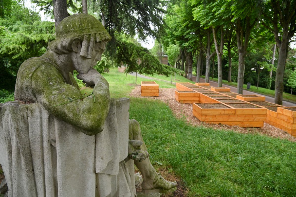 Co-financé par les budgets participatifs de la Ville et de la Région <a href="/iledefrance/">Région Île-de-France</a>, conçu et réalisé par les agents de <a href="/GPSO_SeineOuest/">Grand Paris Seine Ouest (GPSO)</a>, le jardin partagé du parc Henri Barbusse à <a href="/Issylesmoul/">Ville d'Issy-les-Moulineaux</a> a été ouvert samedi 5 juin pour la journée mondiale de l’#environnement 🌍🌿