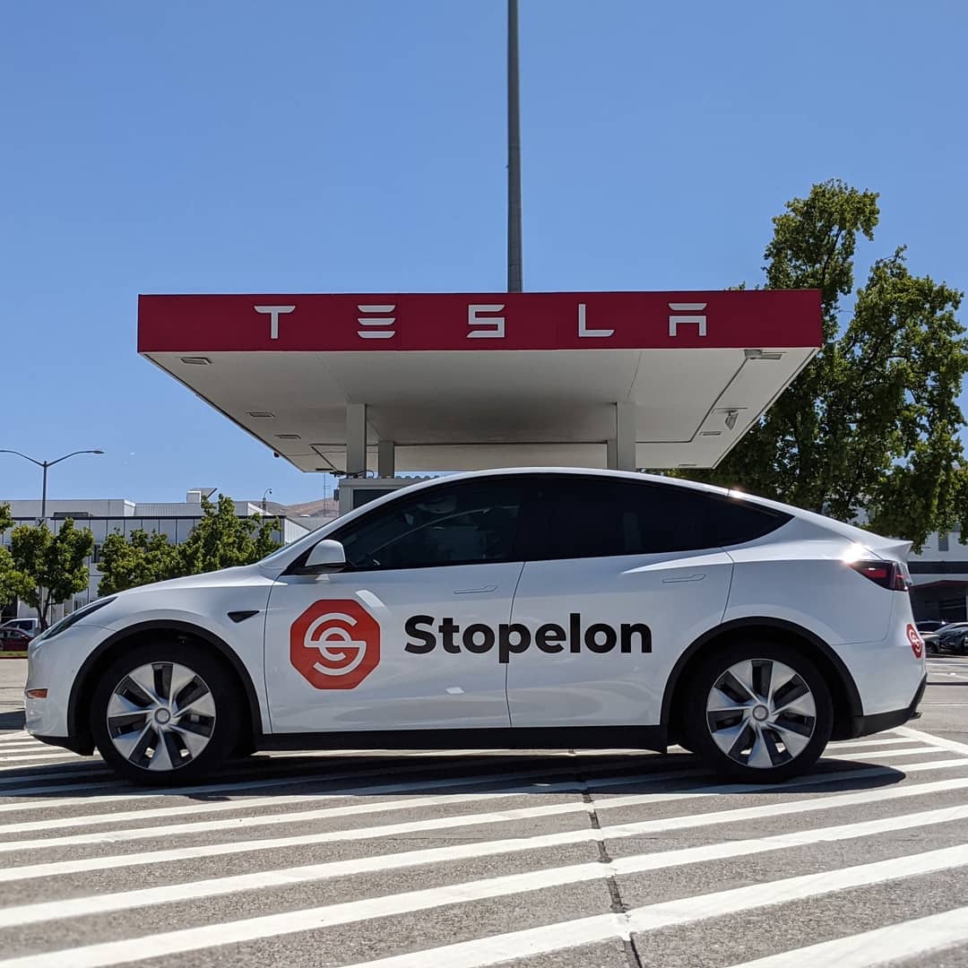 STOPELON_BSC's tweet image. Can we deliver this Gorgeous Tesla to you so that you can stop manipulating the markets Mr. Musk?
#STOPELON 
StopElon.space