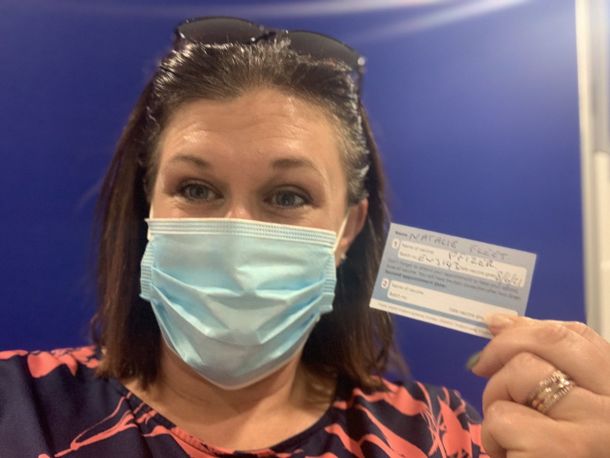 NatalieFleetMP's tweet photo. Didn’t even faint! 👏
Another moment to celebrate our glorious #NHS 💖
#Jabbedup #Covid19UK #Pfizer https://t.co/N5jREMyKKF