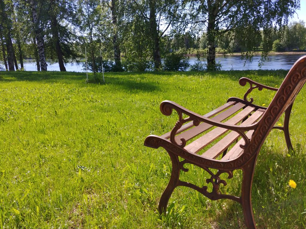 UPaukkeri's tweet photo. Uutta oppimassa Teknologiainnovaatiot sotepalvelujen kehittämisessä -webinaarissa. Etänä Iijoen rannalla. @oulunkaari @POPsote #digihoiva #arjentuki #OulunkaarenDigituutorit #satakuntadigihealth https://t.co/mV4Y0OdiTZ