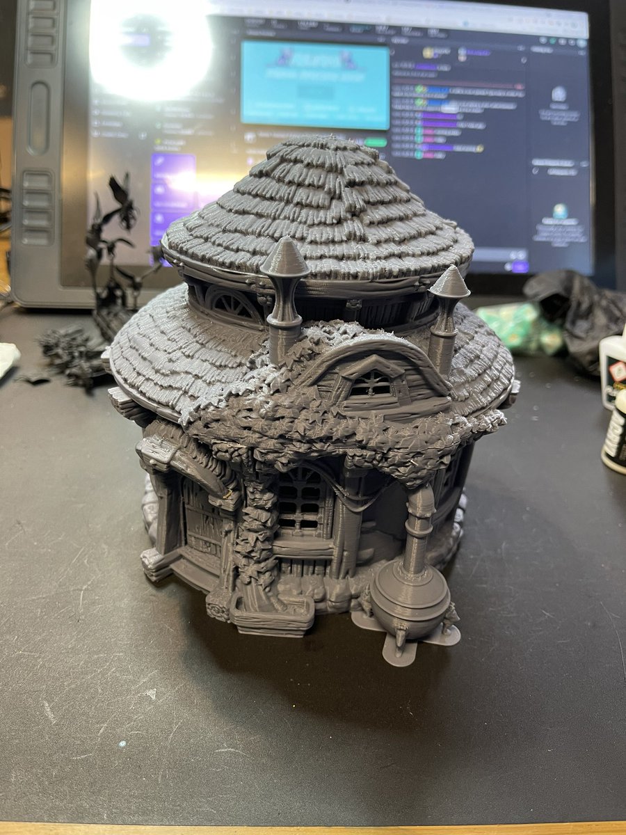 Nelinde's tweet photo. It’s Terrain Tuesday!

On the hobby desk today is this beautiful Alchemist Hut from WoofooWorkshop on @Etsy 💙
It’s 3D printed and fully modular 🎉

https://t.co/2Kd9O41knY

#Warmongers #Warmaidens #Warhammer #WarhammerCommunity #Terrain #TerrainTuesday #3Dprinting https://t.co/fYozMQu0Rh