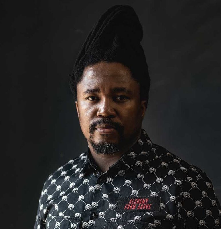 Biz_Marketing's tweet image. #CreativeWeek2021: Global Media Talks: Neo Mashigo/@neomashigo, CCO at @mcsaatchiabel bizcom.to/1/4n6j by Evan-Lee Courie/@evan1985 via @Biz_Marketing @TheOneClub #CreativeWeek #OSawards