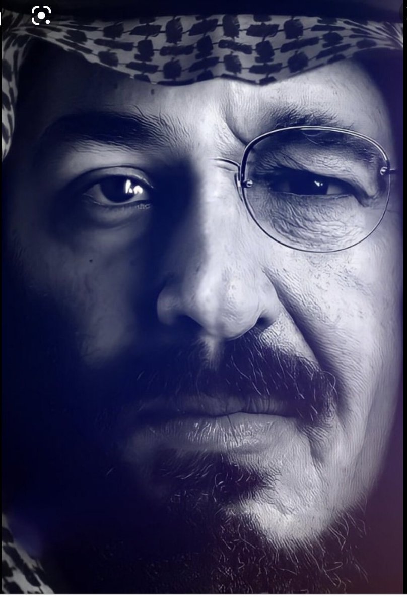hammod_e tweet picture