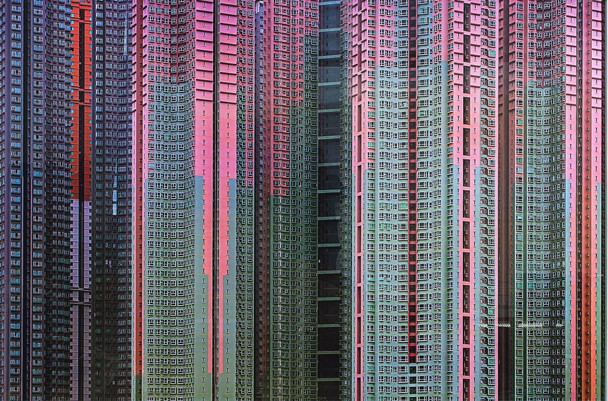 BorusanContempo's tweet photo. Dr. Kumru Eren's text "Constructing the Invisible City" written for the collection exhibition at Cocoon by CIF art space, can be read on the #BorusanContemporaryBlog https://t.co/V5ChfWHnH4 Images: Michael Wolf, Architecture of Density #39, 2005. https://t.co/KlBTk5LrEw