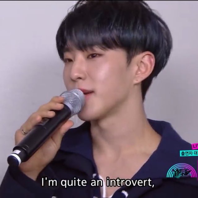 viethoshi's tweet photo. PLEASE THIS KOREAN HASHTAG CHOICE FOR HOSHI’S BDAY IS SO FUNNY https://t.co/6tgS2RNPbm