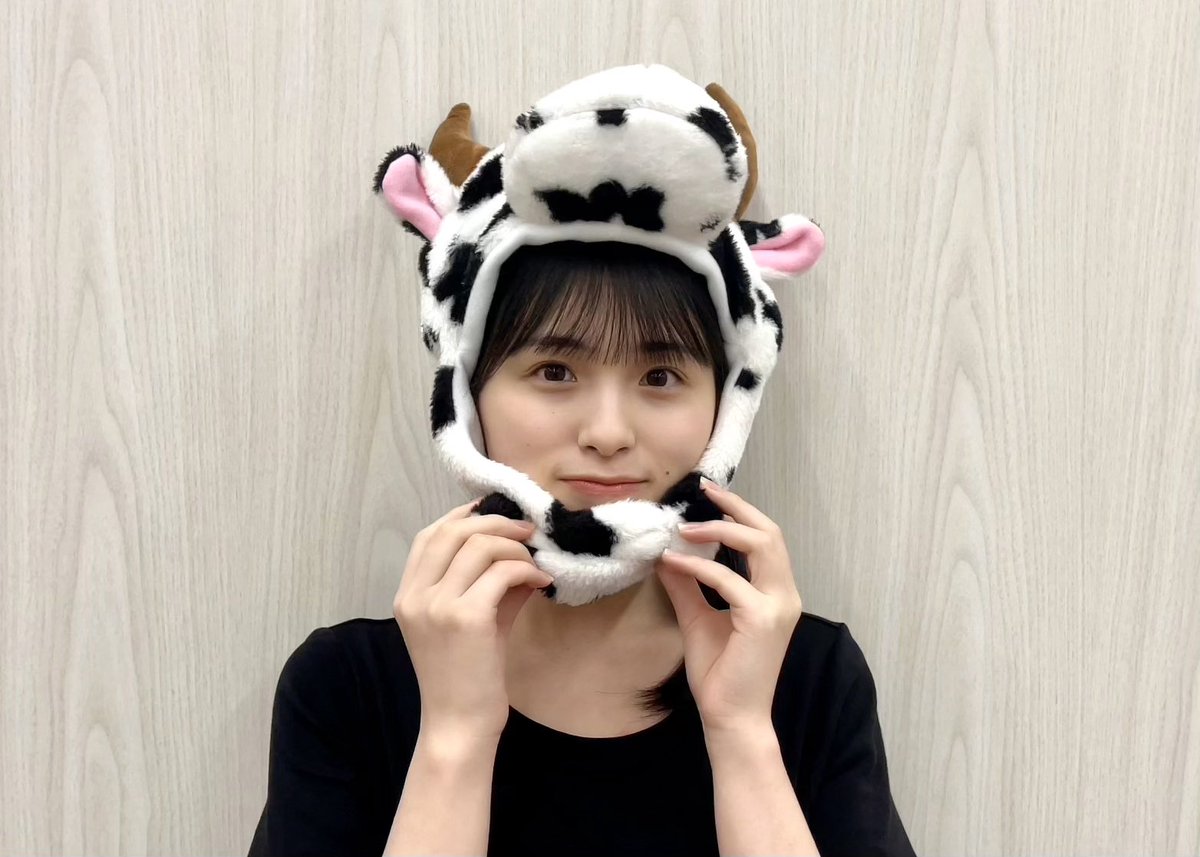 牛の被り物した桃ちゃん