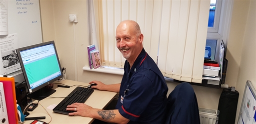 Our falls lead Tony Mackay has designed ‘My fallers ID’; a tool unique to Bolton to support staff caring for patients at risk of falls and help them remember the key risk factors associated with falls. 

👉Read more on our website - boltonft.nhs.uk/2021/06/new-to…