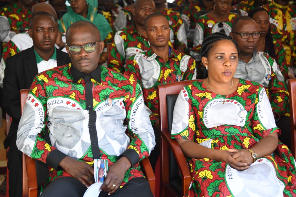 Intumwa Burundi tweet media